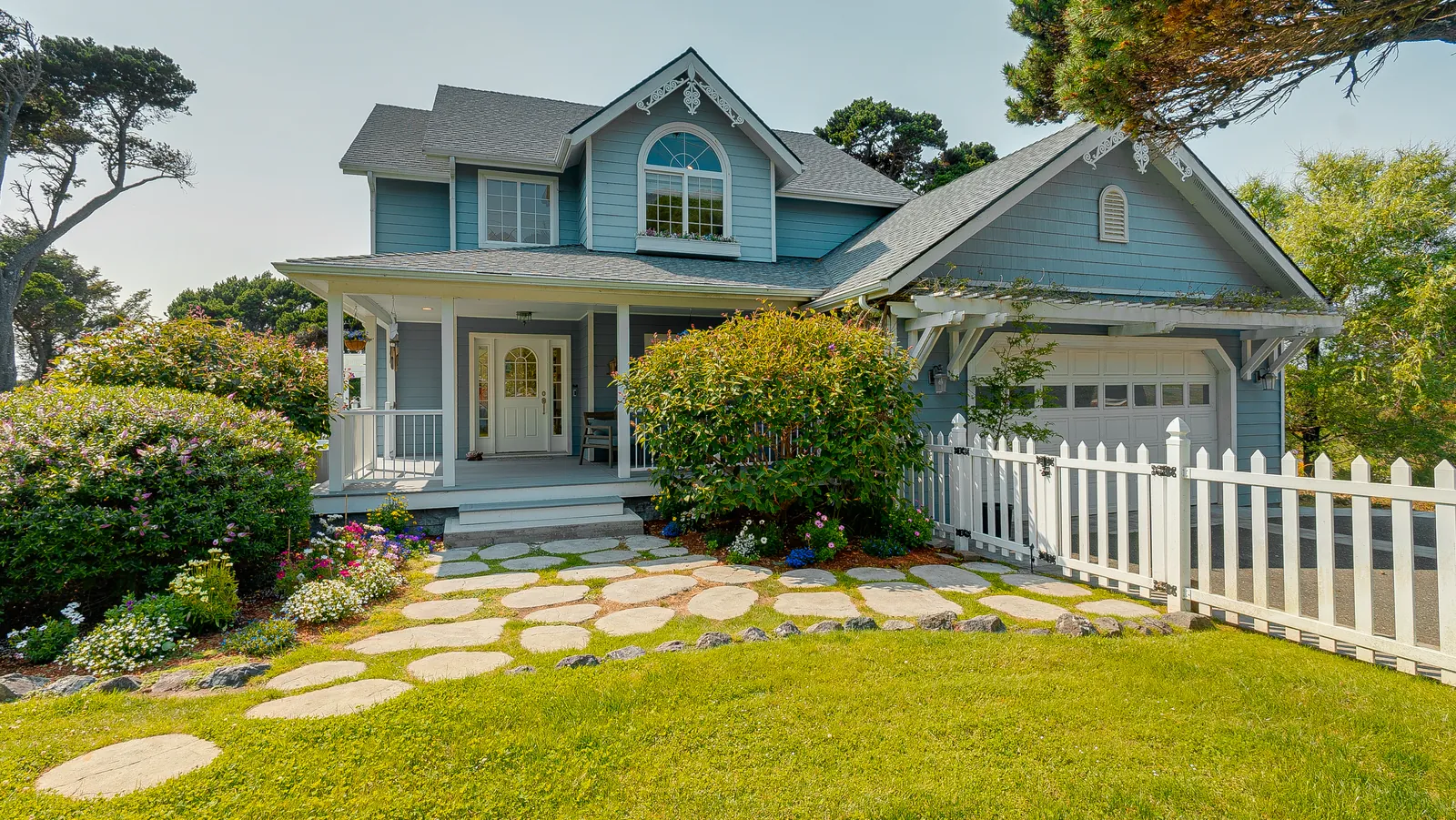 Garden by the Sea, property photo 37