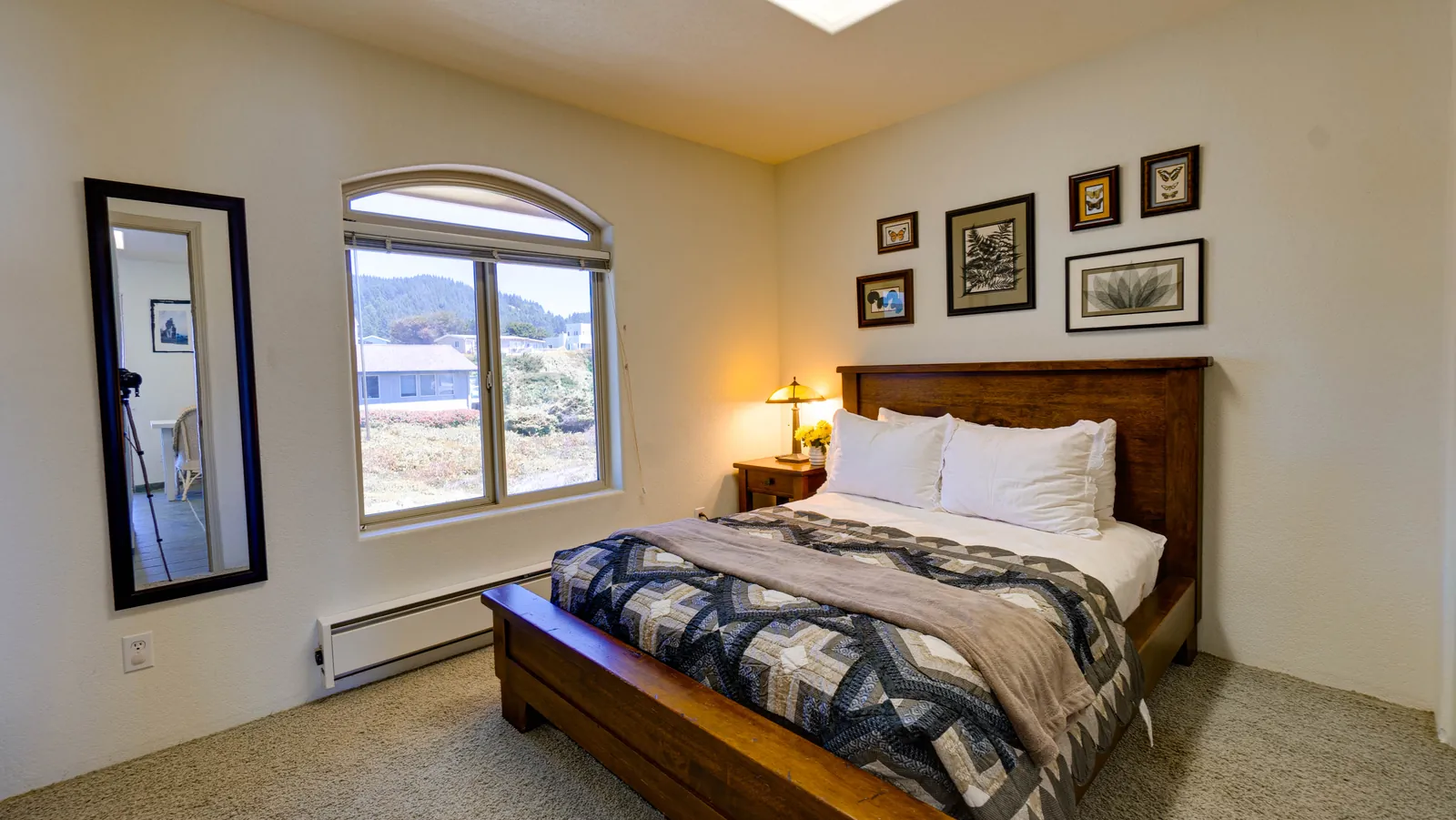 Queen Bee of Gold Beach, property photo 28