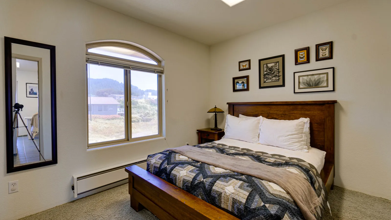 Queen Bee of Gold Beach, property photo 35