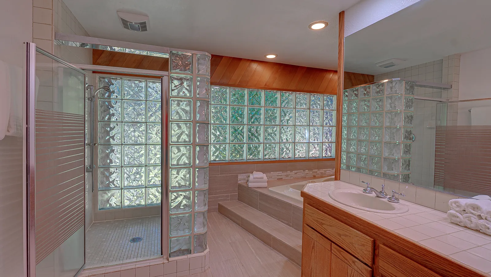 Rogue Keystone Lodge, property photo 42