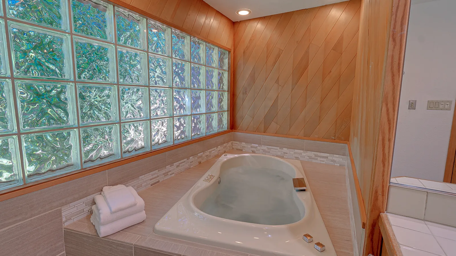 Rogue Keystone Lodge, property photo 45