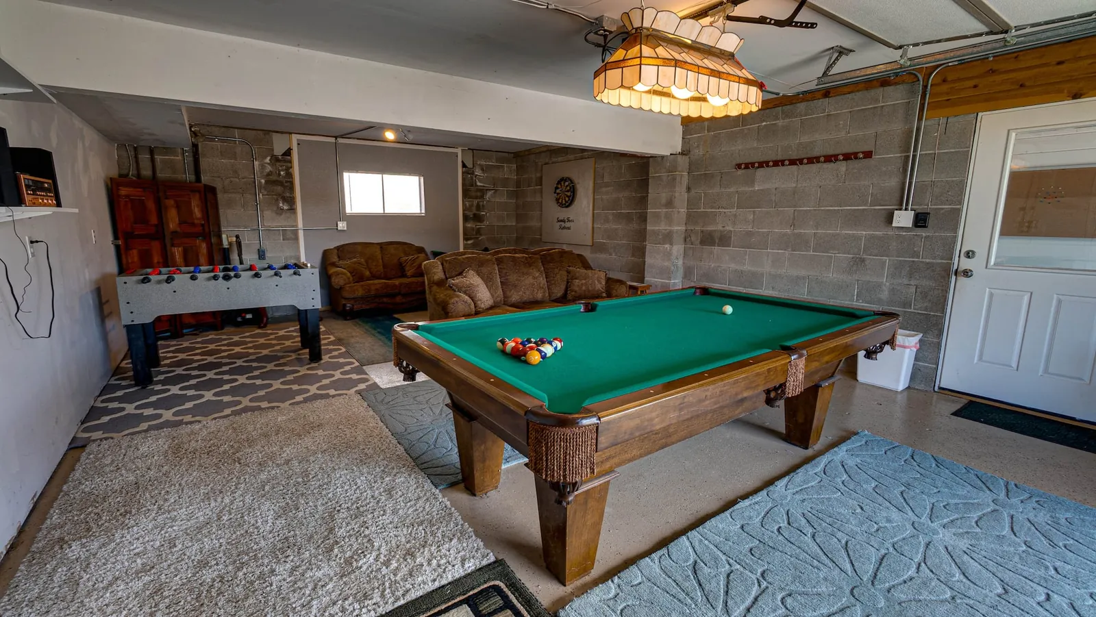 Sandy Toes Retreat, Living room image 7